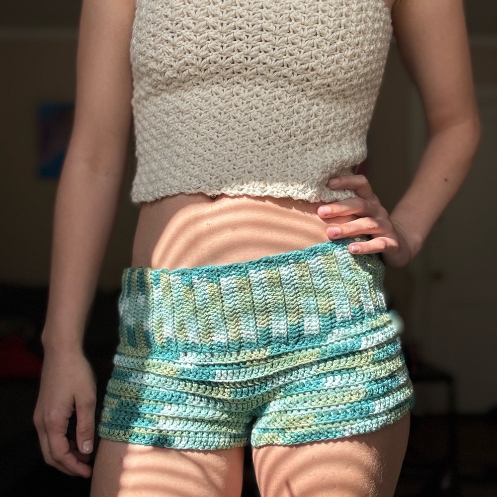 Stylish Green Crochet Women Shorts